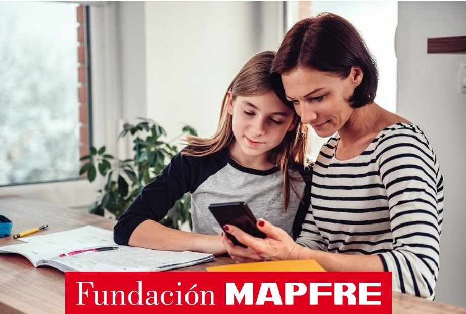 Fundación MAPFRE: Uso saludable y responsable de las TIC (2ed) UsoSaludableTICs_002